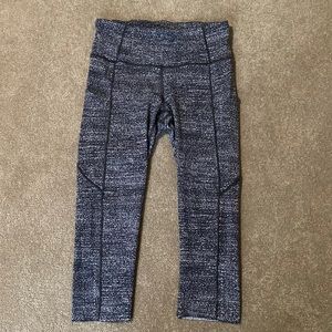 Lululemon Crop